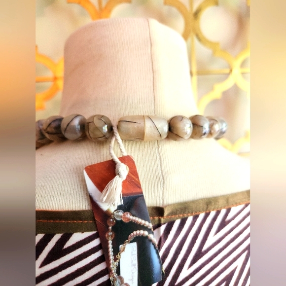 Acrylic Statement Necklace w Black and White Marbeling - Picture 4 of 17